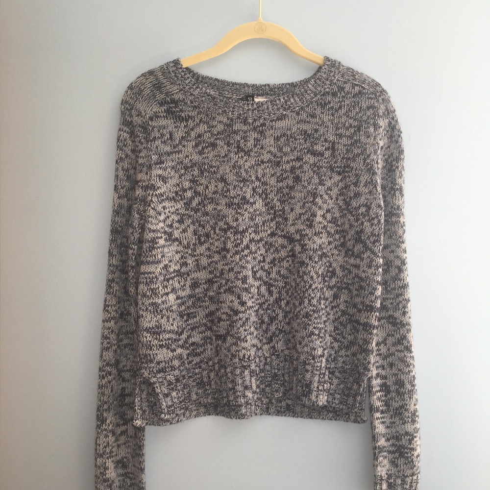 H&M (from DIVIDED) blue & white heathered sweater